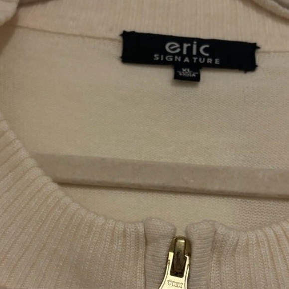 Signature Cream Textured Bomber Jacket (vintage 90s) - Picture 2 of 2